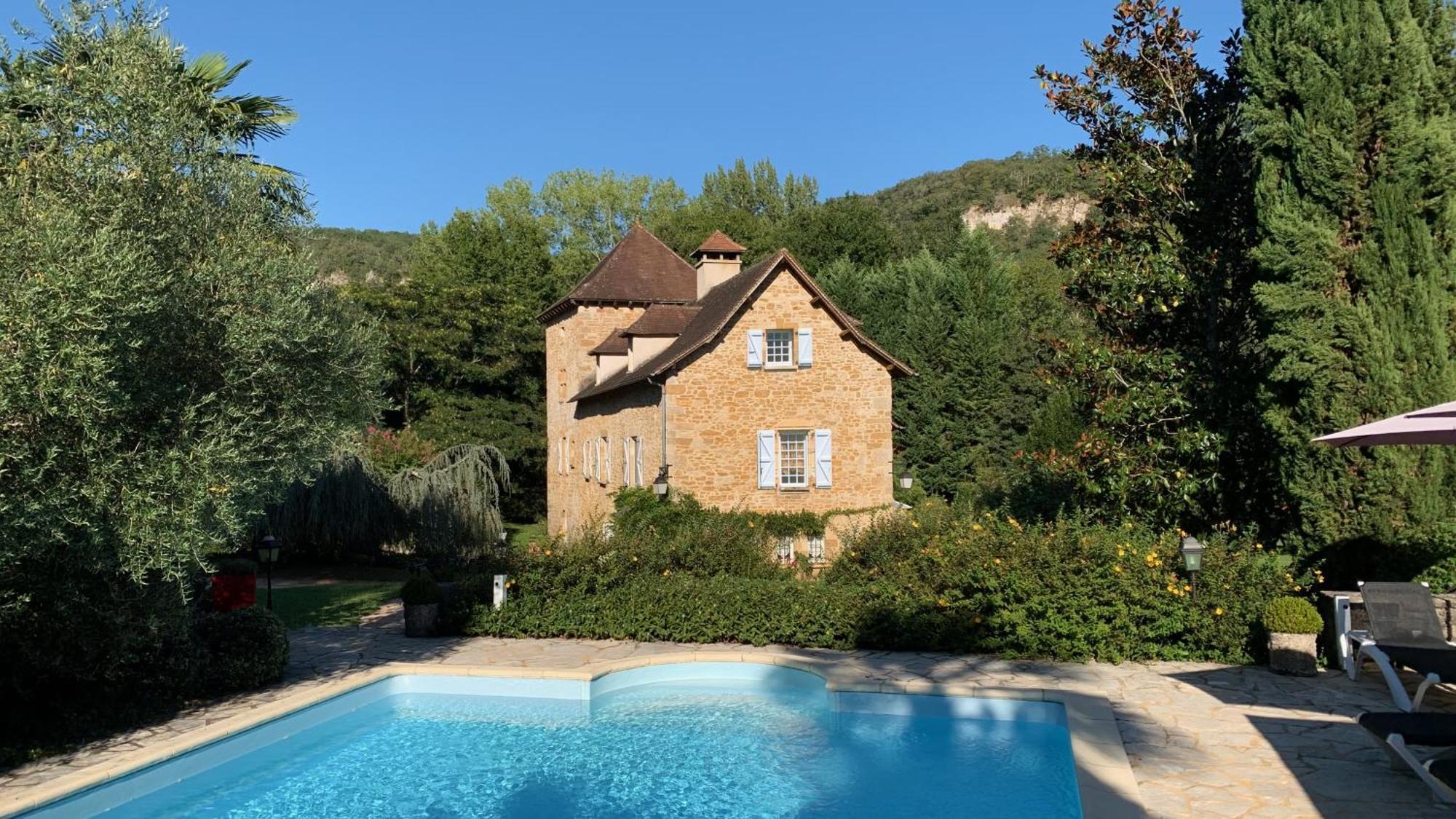 Le Moulin Du Boisset Bed & Breakfast Saint-Denis-lès-Martel Exterior foto